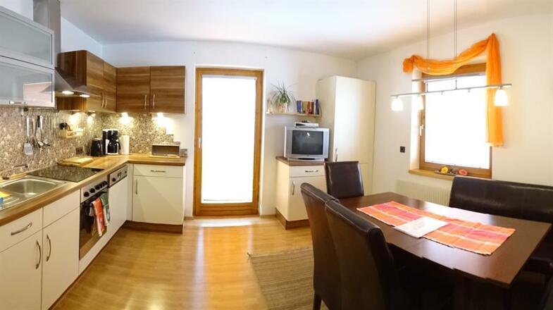 Küche Apartment Serles (2016_04_10 10_15_05 UTC)