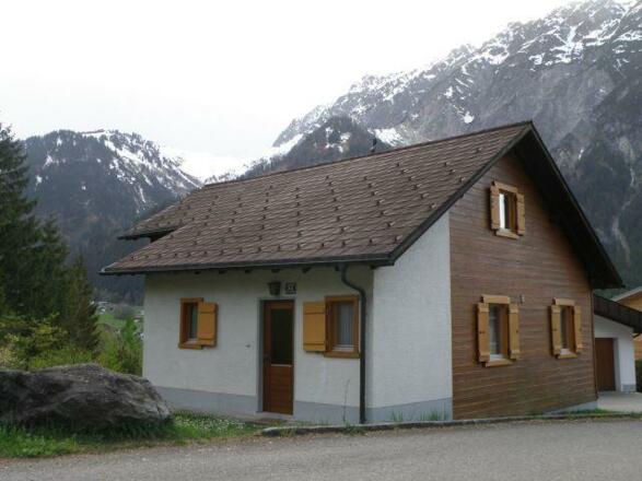 Hausansicht von hinten