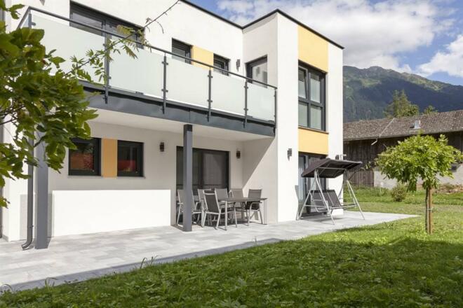 Ferienhaus 1 mit Balkon