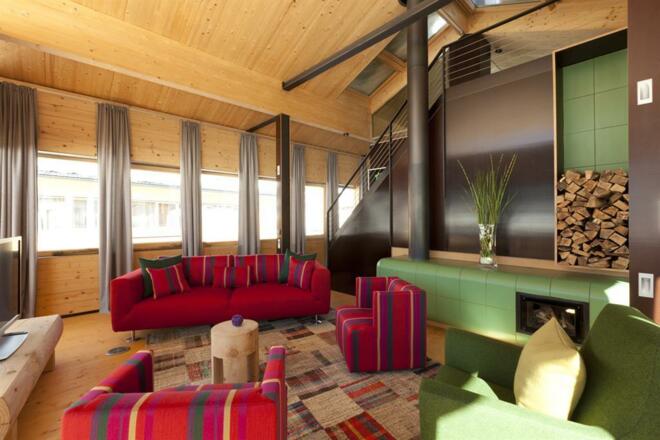 Salon mit Kachelofen