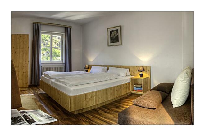 Doppelzimmer 2