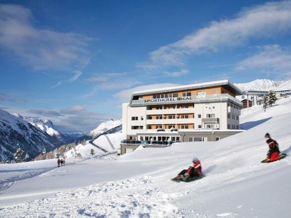 2 Hotel aussen