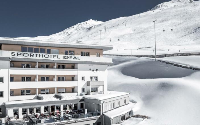 hotel-aussen1