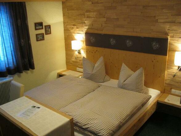 Schlafzimmer III neu