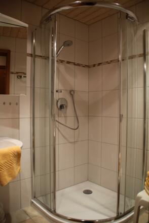 Dusche 1