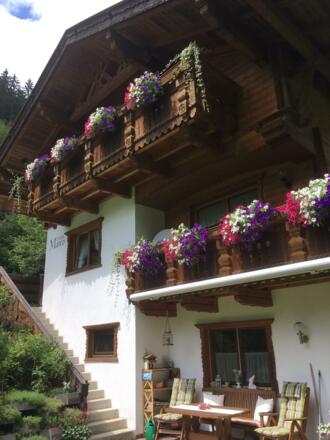 HAUSANSICHT SÜD/OST JULI 19