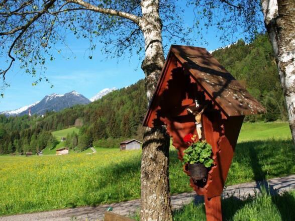 Jochkreuz-Pfarrach 12.Mai 2015 004