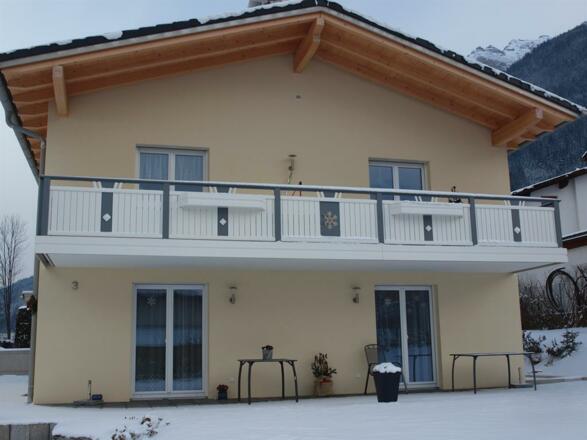 Hausansicht 2 Winter