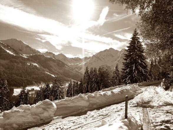 Direkter Anschluss an Winterwanderwege