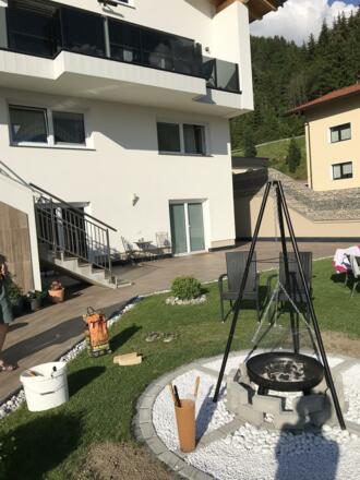 Garten mit Grill- Möglichkeit