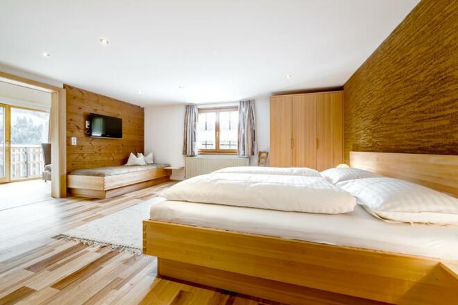 Krone_BY_MATTHIAS_RHOMBERG_013