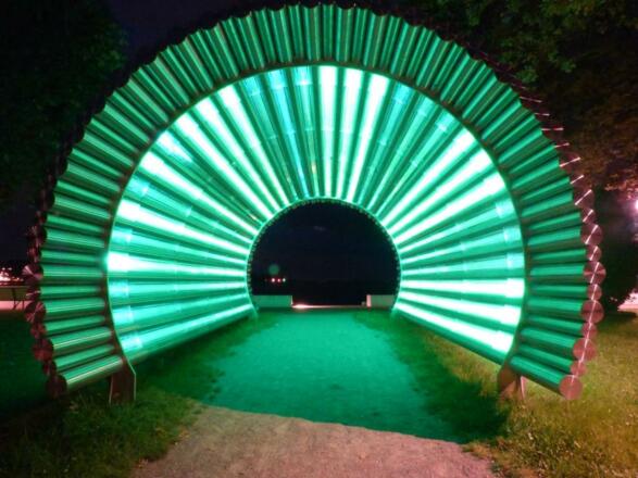 Farbwechsel im Lichttunnel