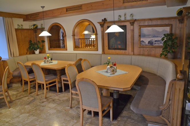 Gasthof Schwarzer Adler Gaststube