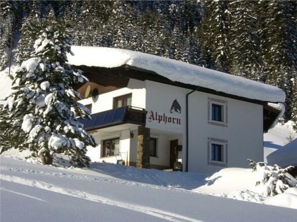 Hausansicht Winter