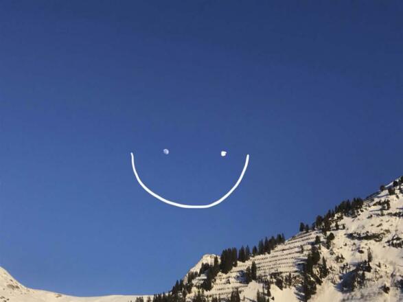 MOND AM ARLBERG