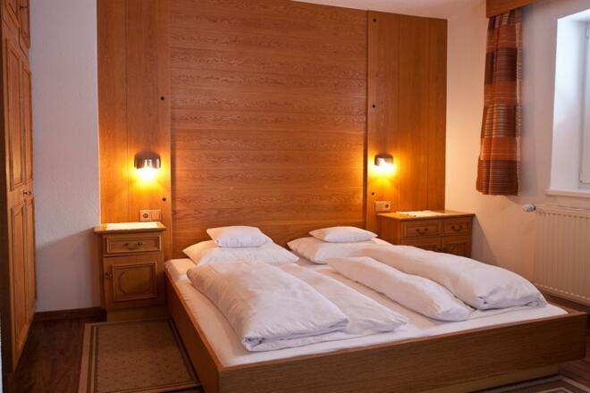 hotel_bergheim_doppelzimmer_2010_danielzangerl_web