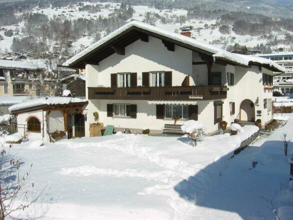 Hausansicht - Winter