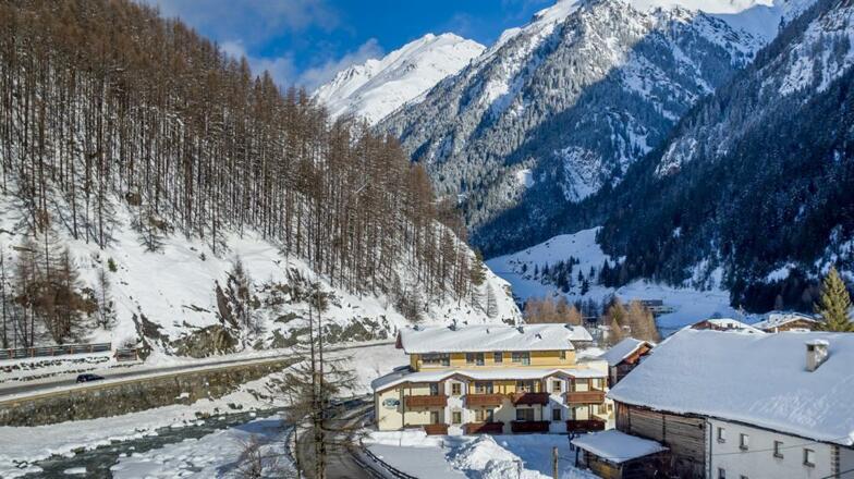 Außenansicht_Winter_3