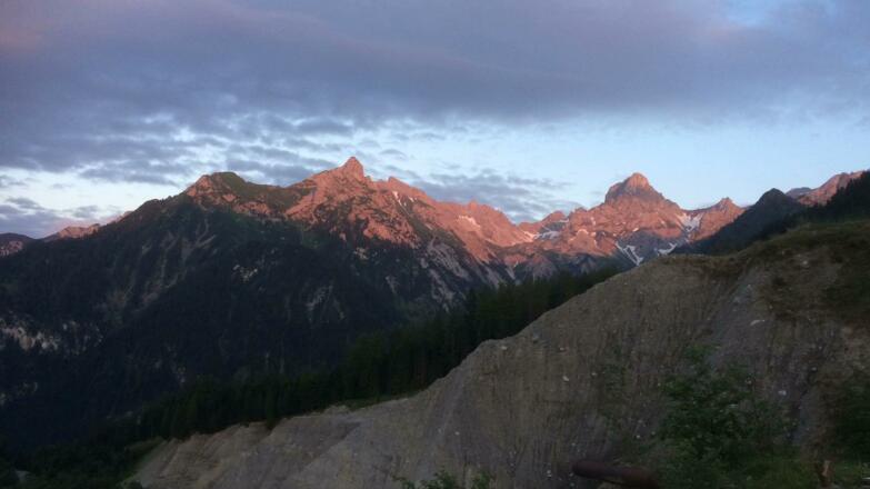 Zimba ⛰Mittagsspitze 🏔Schwarzhorn✨Abendrot