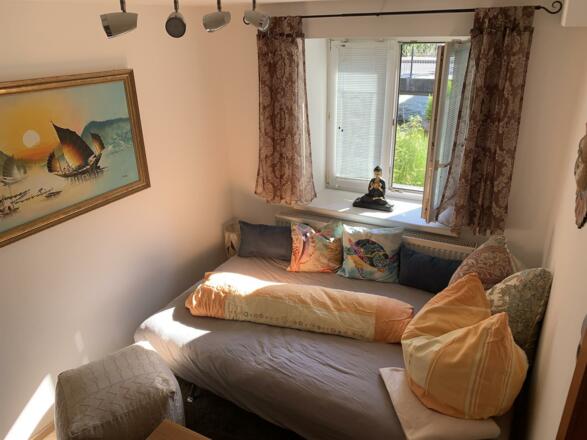 ..Schlafsofa in der Stube ✨☀️