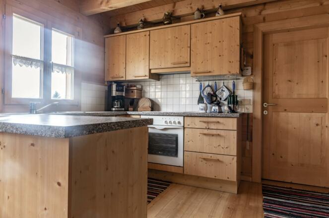 Küche + Küchenzeile