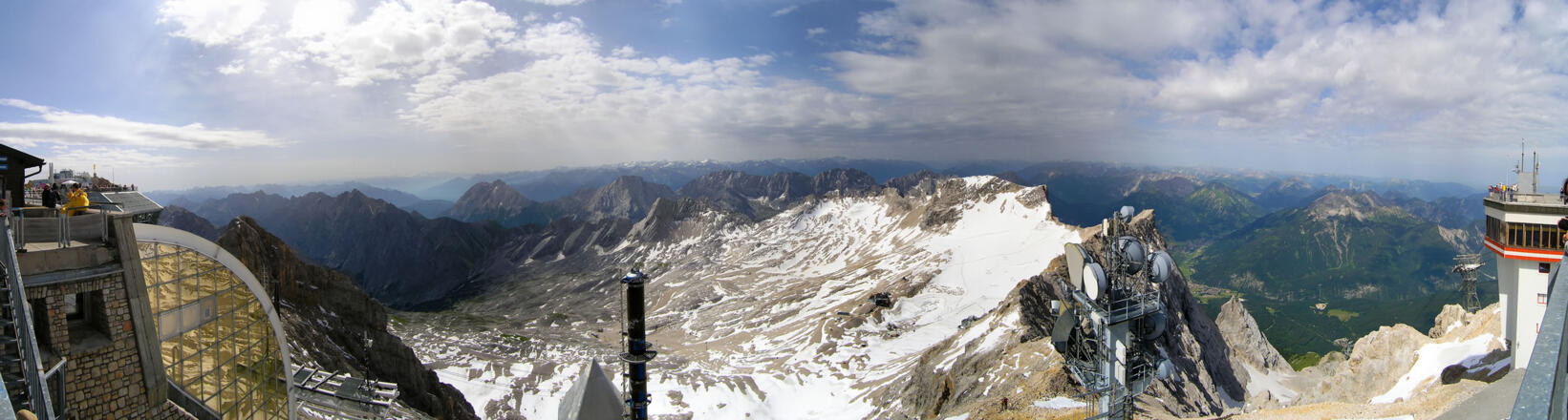 Blick von Zugspitze Richtung Süden auf den Gletscher