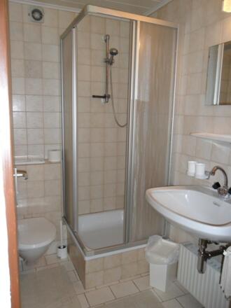 Landhaus Rungger - Zimmer Nr. 1 (Dusche)