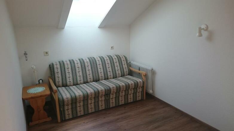 Schlafzimmer 3 mit Ausziehsofa f. 2 Pers.