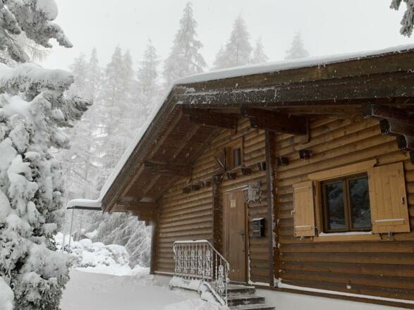 RHE1RpRZT0SqOjdQ%hmAeg