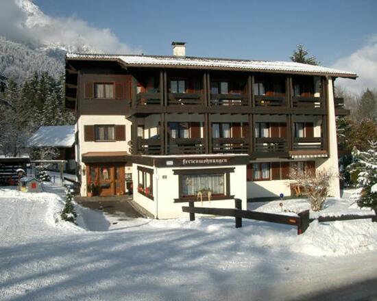 Hausansicht - Winter