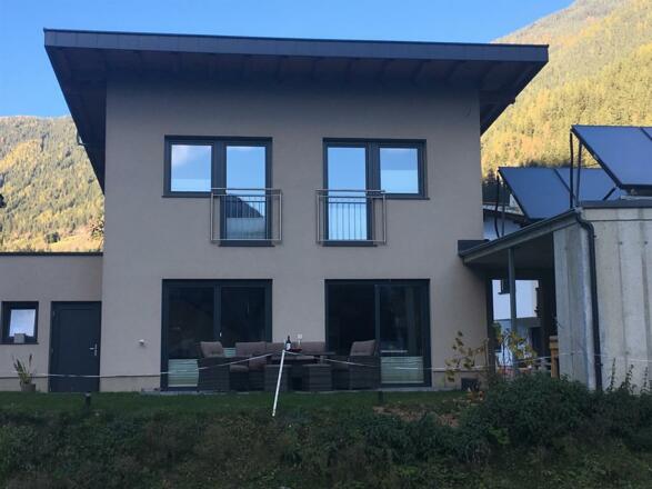 Hausansicht vom Garten