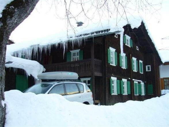 Hausansicht Winter