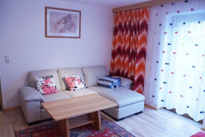 Sofa in der Ferienwohnung im ersten Stock