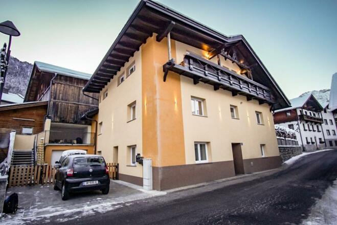 Haus Elena