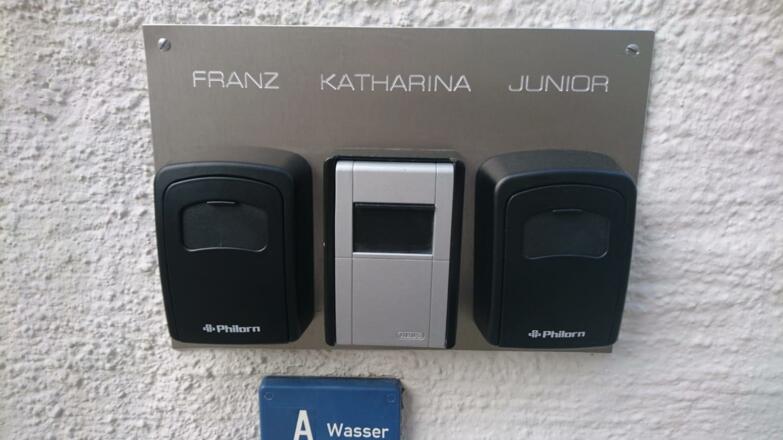 553a9727-53ea-4901-818b-64f212c77cae