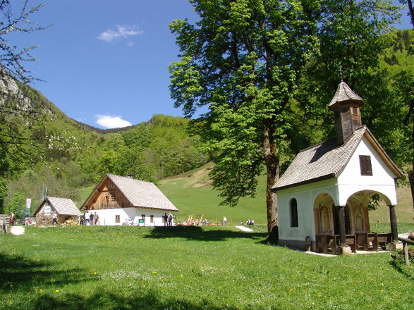 Jagahäusl im Bodinggraben mit Annakapelle