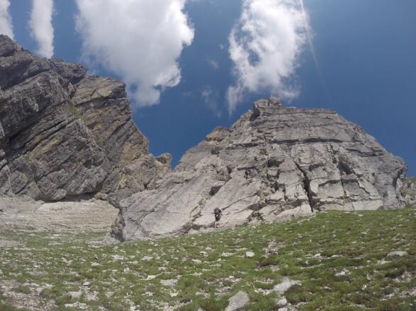Der obere Teil der Südwand des Hermannskarturms