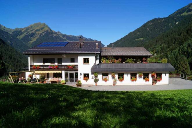Aussen_Sommer_Stein_DSC0005