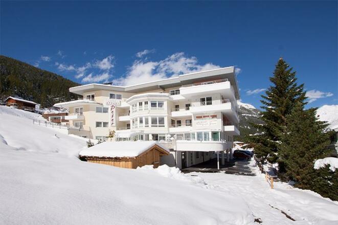 Aussenaufnahme  Winter Hotelappart Peter