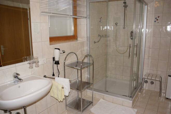 Haus Straninger, Bad