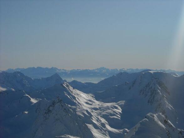 Verschneite Ötztaler Bergwelten