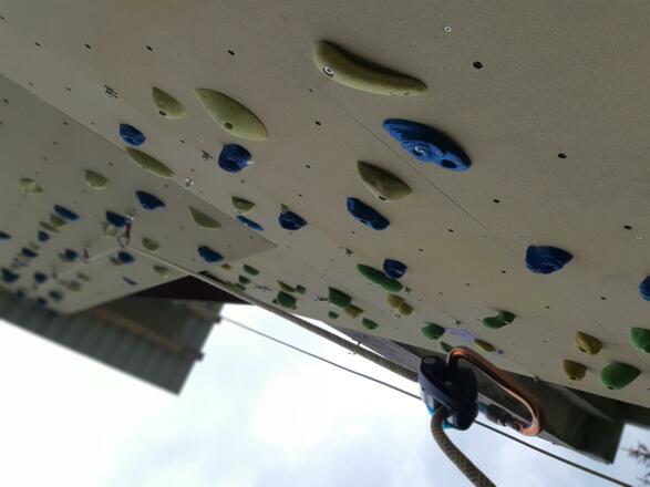 Haus Gufl, Kletterwand