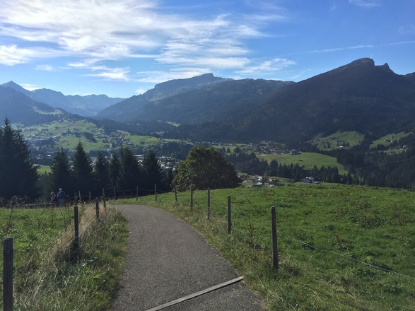 Blick auf Riezlern und den Hohen Ifen