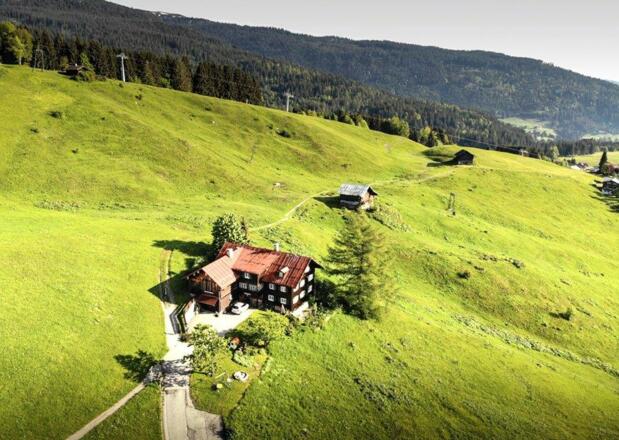 beste Lage in wunderbarer Ruhe, alles in Fußnähe