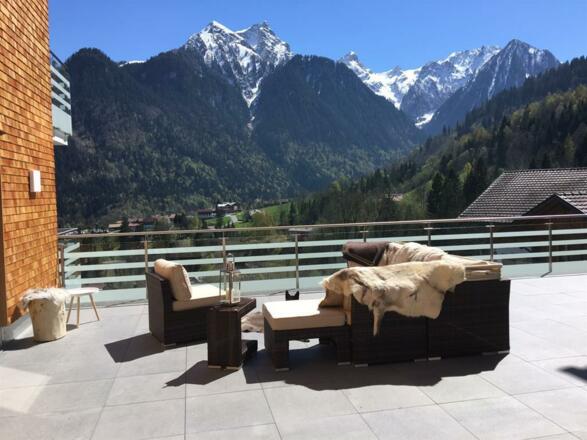 Unsere Terrasse - private Alpen-Lounge