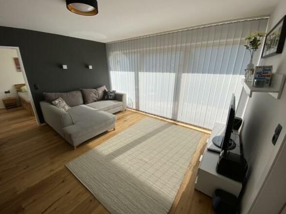 FD3D076C-00C8-4A57-BEC6-DE75341168D0