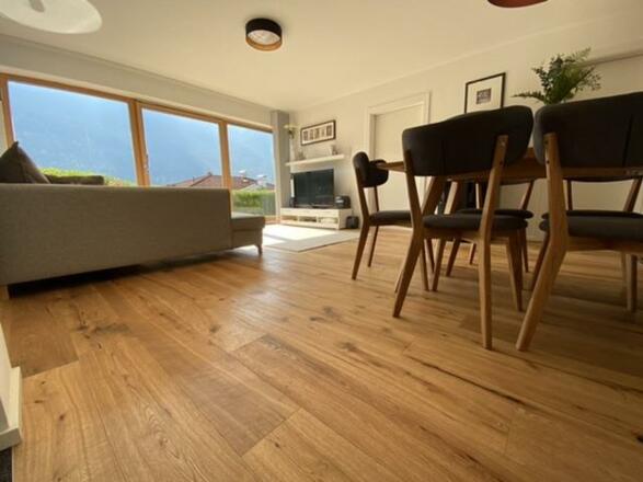 17F9F461-4B78-483F-8821-405302168C96