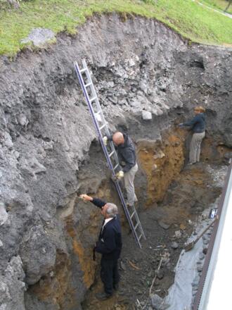 Bergbauhalde und Erzaufbereitung