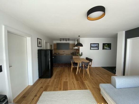 1FB88ACF-8352-4C13-8F56-7DC30DCE450D