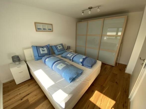 62B8EBD2-CE7F-46CF-BDF4-5BC4317C0867